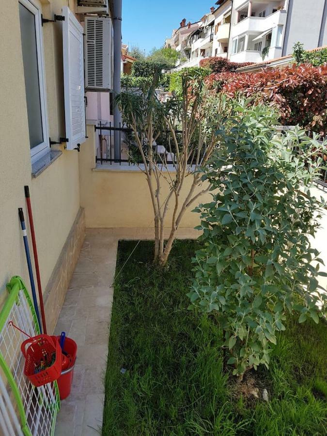 Apartman Vida Pola Esterno foto